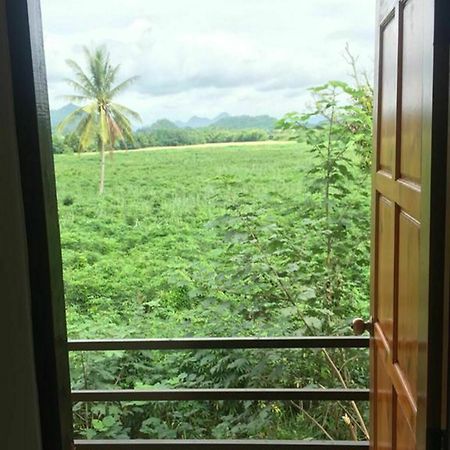 Baan Meesap Hotel Mu Si Eksteriør billede